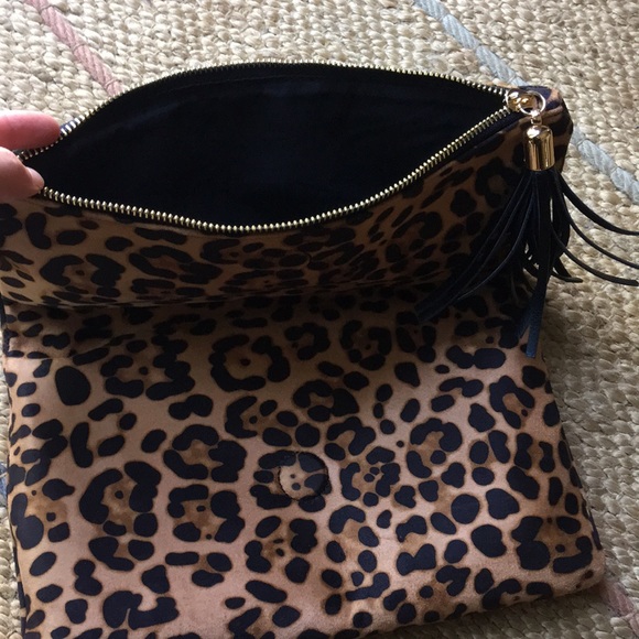 Sole Society Leopard Clutch - Picture 3 of 4